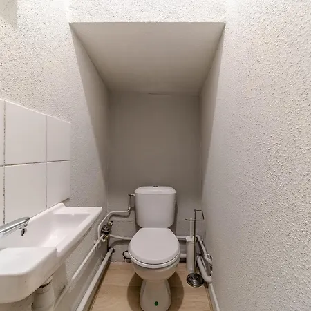 Charming 1-Bedroom Apartment Across From Halles Paul Bocuse & Part-Dieu Lyon Buitenkant foto