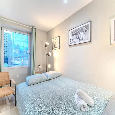 Charming 1-Bedroom Apartment Across From Halles Paul Bocuse & Part-Dieu Lyon Buitenkant foto